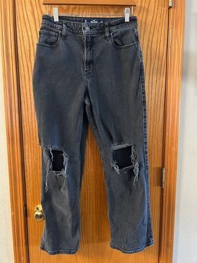 Hollister Black Distressed Knee-Rip Ultra High Rise Dad Jeans Sz 6 28 Short